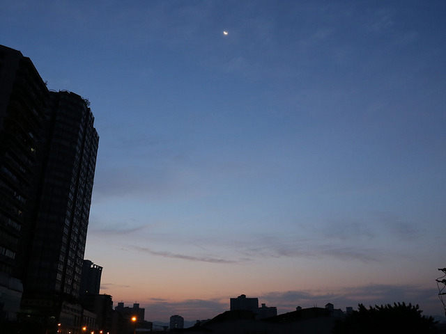 01_朝6時前.jpg