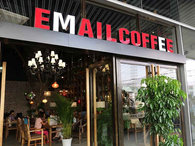37_EMail珈琲店.jpg